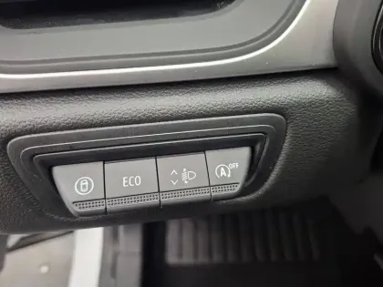 Photo 34 Renault Captur  TCe 90