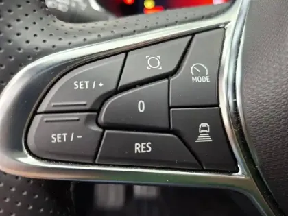 Photo 34 Renault Symbioz  E-Tech full hybrid 145