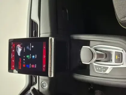 Photo 38 Renault Symbioz  E-Tech full hybrid 145