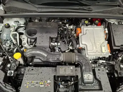 Photo 42 Renault Symbioz  E-Tech full hybrid 145