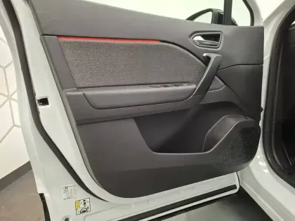 Photo 21 Renault Symbioz  E-Tech full hybrid 145