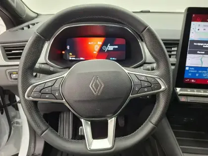 Photo 33 Renault Symbioz  E-Tech full hybrid 145