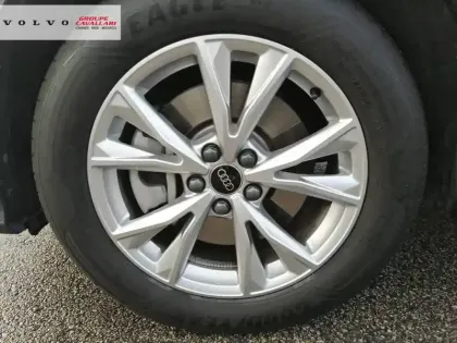 Photo 14 Audi Q3  45 TFSIe 245 ch S tronic 6