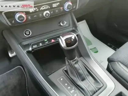 Photo 18 Audi Q3  45 TFSIe 245 ch S tronic 6