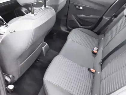 Photo 11 Peugeot 208  Hybrid 100 e-DCS6