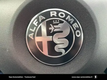 Photo 27 Alfa Romeo Junior  Elettrica 280 ch