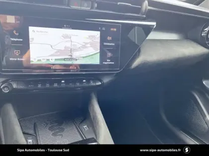 Photo 10 Alfa Romeo Junior  Elettrica 280 ch