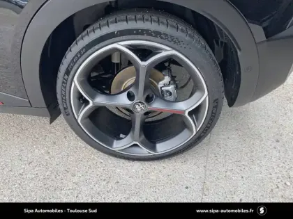 Photo 17 Alfa Romeo Junior  Elettrica 280 ch