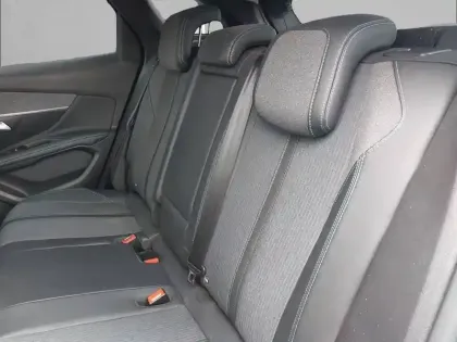 Photo 11 Peugeot 3008  BlueHDi 130ch S&S EAT8