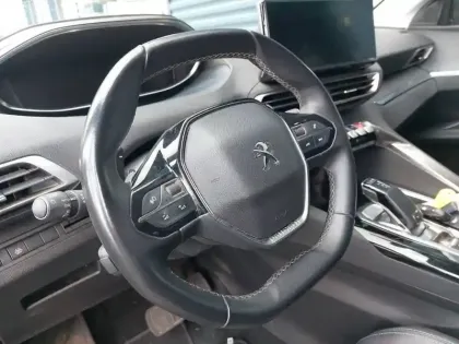 Photo 8 Peugeot 3008  BlueHDi 130ch S&S EAT8