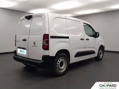 Photo 30 Peugeot Partner E- FOURGON STANDARD 800 KG 136 CH BATTERIE 50 KWH