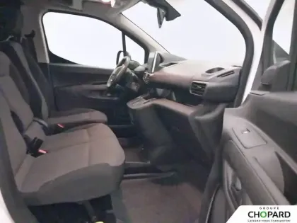 Photo 12 Peugeot Partner E- FOURGON STANDARD 800 KG 136 CH BATTERIE 50 KWH