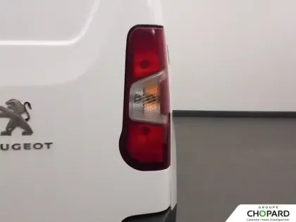 Photo 27 Peugeot Partner E- FOURGON STANDARD 800 KG 136 CH BATTERIE 50 KWH