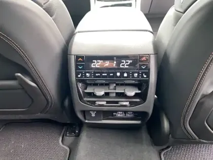 Photo 97 Jeep Grand Cherokee  4xe 2.0 Turbo T4 380 ch PHEV 4x4 BVA8