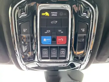 Photo 48 Jeep Grand Cherokee  4xe 2.0 Turbo T4 380 ch PHEV 4x4 BVA8