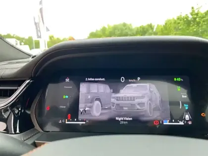 Photo 109 Jeep Grand Cherokee  4xe 2.0 Turbo T4 380 ch PHEV 4x4 BVA8