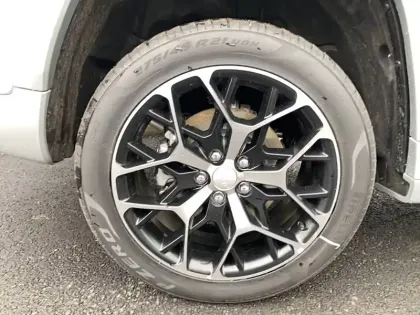 Photo 106 Jeep Grand Cherokee  4xe 2.0 Turbo T4 380 ch PHEV 4x4 BVA8