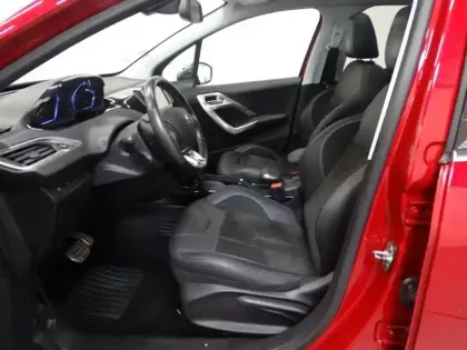 Photo 6 Peugeot 2008  1.2 PureTech 110ch Crossway S&S EAT6