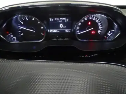 Photo 10 Peugeot 2008  1.2 PureTech 110ch Crossway S&S EAT6