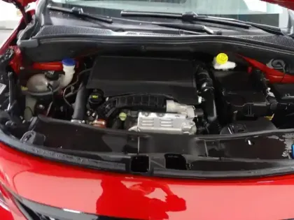 Photo 9 Peugeot 2008  1.2 PureTech 110ch Crossway S&S EAT6