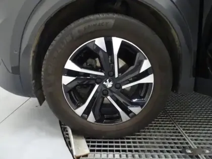 Photo 9 Peugeot 2008  1.2 PureTech 130ch S&S GT EAT8