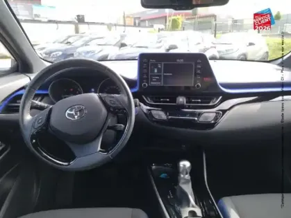 Photo 14 Toyota C-HR  184h Graphic 2WD E-CVT MC19