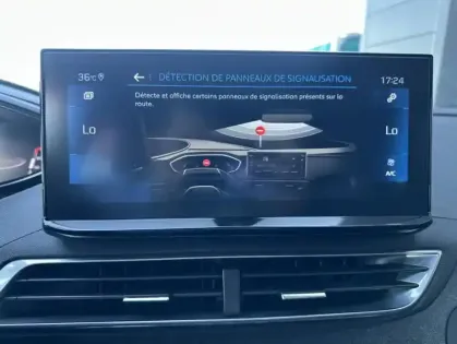 Photo 15 Peugeot 3008 II BlueHDi 130 S&amp;S Allure Pack