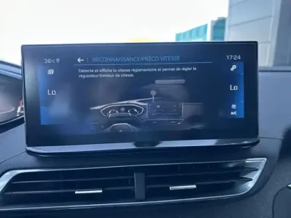 Photo 13 Peugeot 3008 II BlueHDi 130 S&amp;S Allure Pack