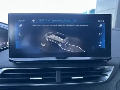 Photo 14 Peugeot 3008 II BlueHDi 130 S&amp;S Allure Pack