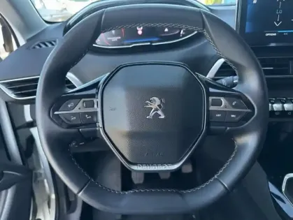 Photo 24 Peugeot 3008 II BlueHDi 130 S&amp;S Allure Pack