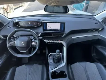 Photo 3 Peugeot 3008 II BlueHDi 130 S&amp;S Allure Pack