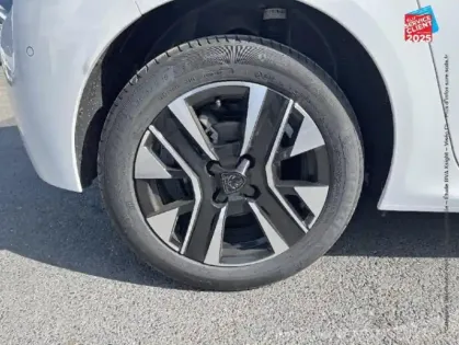 Photo 14 Peugeot 208  1.2 100ch S&S Allure