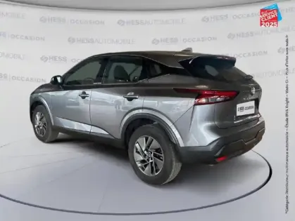 Photo 6 Nissan Qashqai  1.3 Mild Hybrid 140ch Business Edition Camera