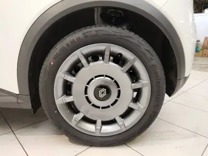 Photo 9 Renault 5 Renault  E-Tech Electrique 120 ch autonomie urbaine