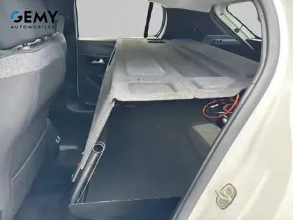 Photo 9 Peugeot 208  ELECTRIQUE 50 KWH 136