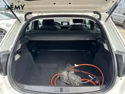 Photo 5 Peugeot 208  ELECTRIQUE 50 KWH 136