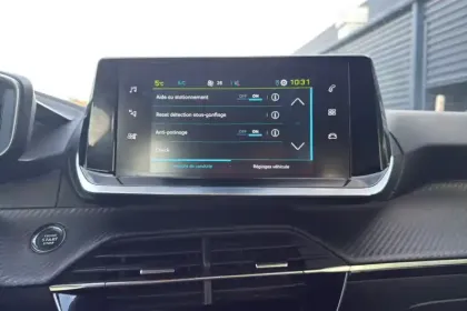 Photo 26 Peugeot 208  Electrique 50 kWh 136ch