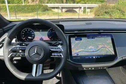 Photo 90 Mercedes Classe E  Break 220 d 9G-Tronic