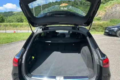 Photo 82 Mercedes Classe E  Break 220 d 9G-Tronic