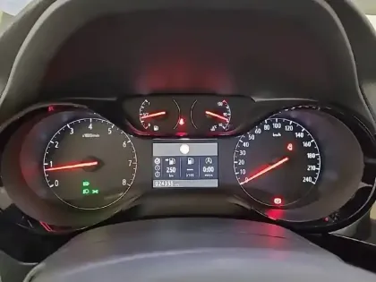 Photo 9 Opel Corsa  1.2 Turbo 100 ch BVM6