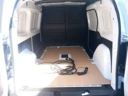 Photo 29 Renault Kangoo  VAN E-TECH ELECTRIQUE FG TOLE L2 AC11 GSR2