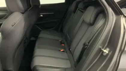 Photo 21 Peugeot 3008  Hybrid 136 e-DCS6 Allure Pack