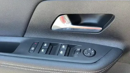 Photo 16 Opel Mokka  Electrique 136 ch & Batterie 50 kWh GS