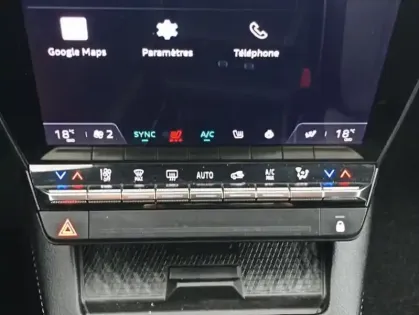 Photo 10 Renault Megane EV60 220 ch super charge Techno