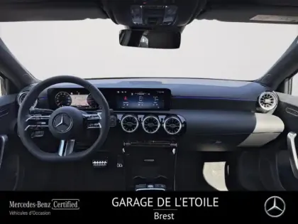 Photo 5 Mercedes Classe A  200 d 150ch AMG Line 8G-DCT