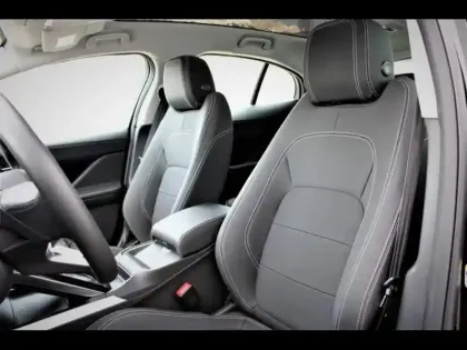 Photo 20 Jaguar I-Pace  EV320S AWD