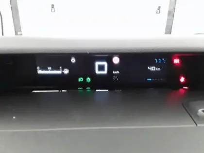 Photo 29 Peugeot 308  Electrique 54 kWh 156ch