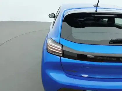 Photo 16 Peugeot 208  Hybrid 100 e-DCS6