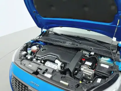 Photo 14 Peugeot 208  Hybrid 100 e-DCS6