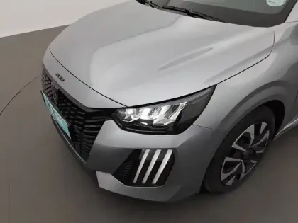 Photo 15 Peugeot 208  Hybrid 100 e-DCS6